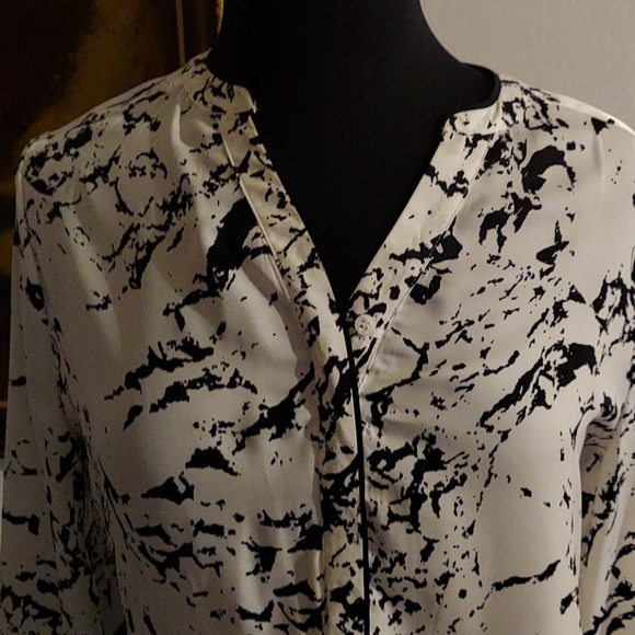 Covington Essentials - Picture 2 of 11